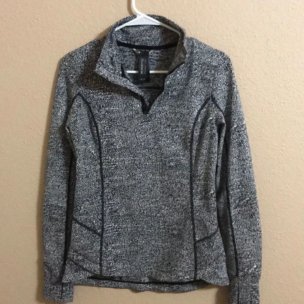 Mondetta Long Sleeve Athletic Pullover XS